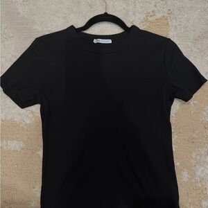Zara Black Ribbed Crew Neck Tee